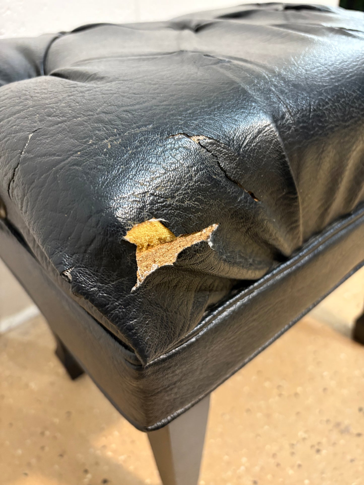 Artist Piano Bench Used