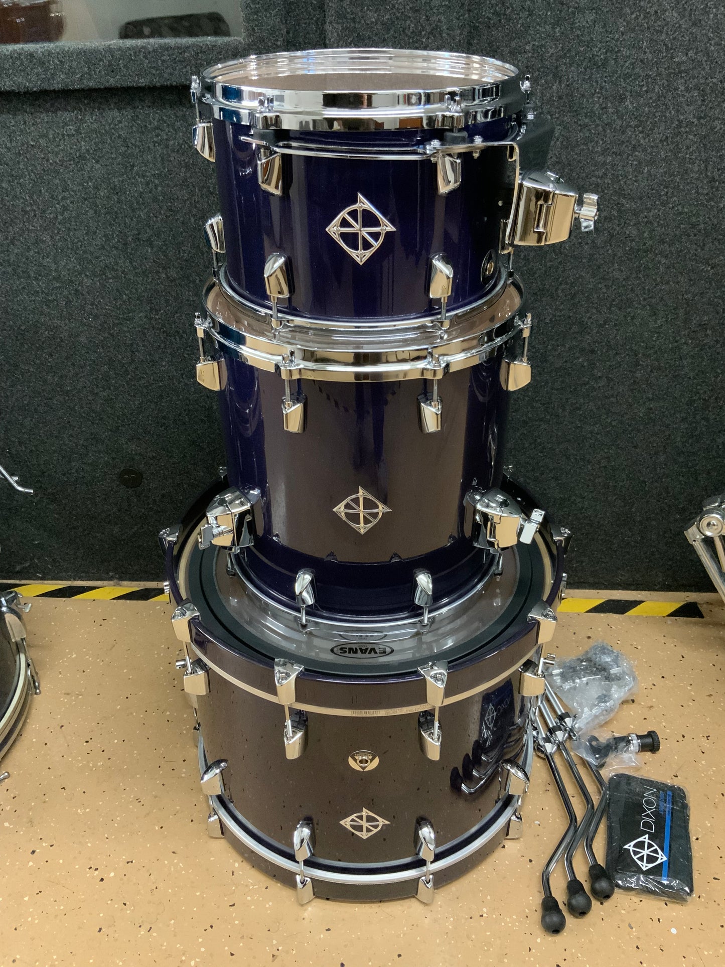Dixon Artisan Maple 320 Drum Shell Kit PODAN320-04-FDS-CR - Future Dusk Sparkle