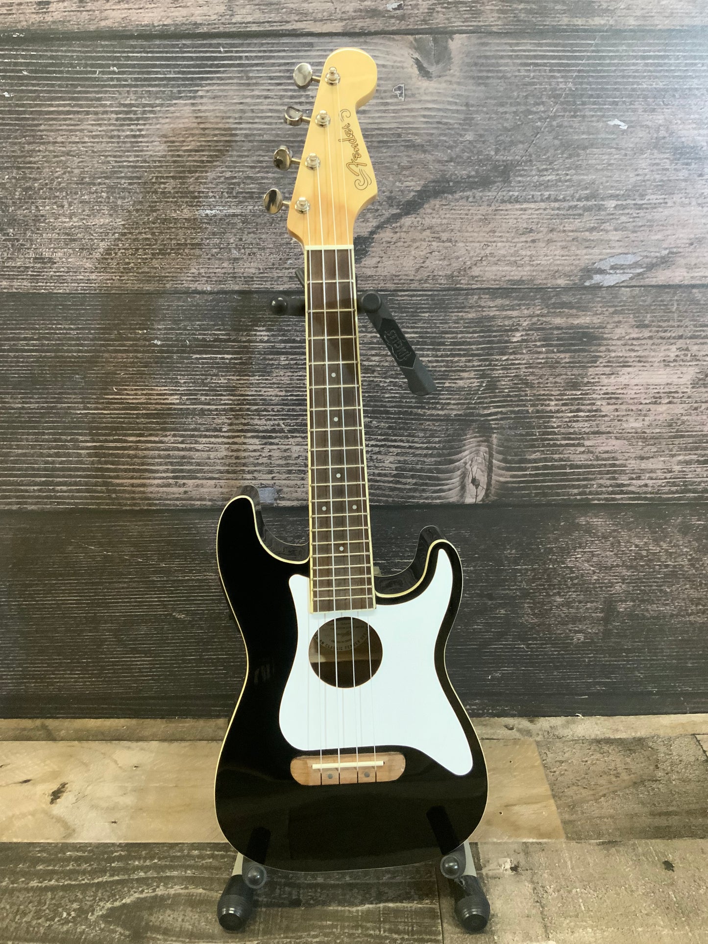 Fender Fullerton Tele Ukulele - Black (factory 2nd-finish flaw)