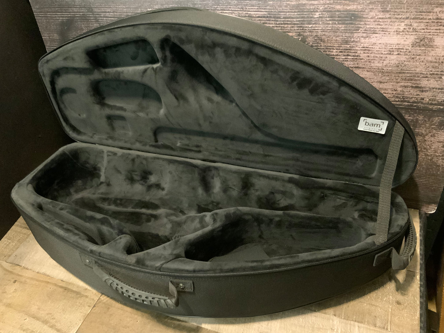 BAM Trekking Tenor Saxophone Case TREK3022SC (used, very good condition)