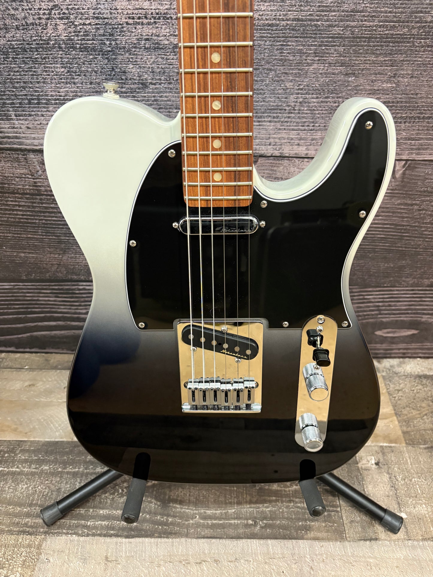 Fender Player Plus Telecaster Silver Smoke