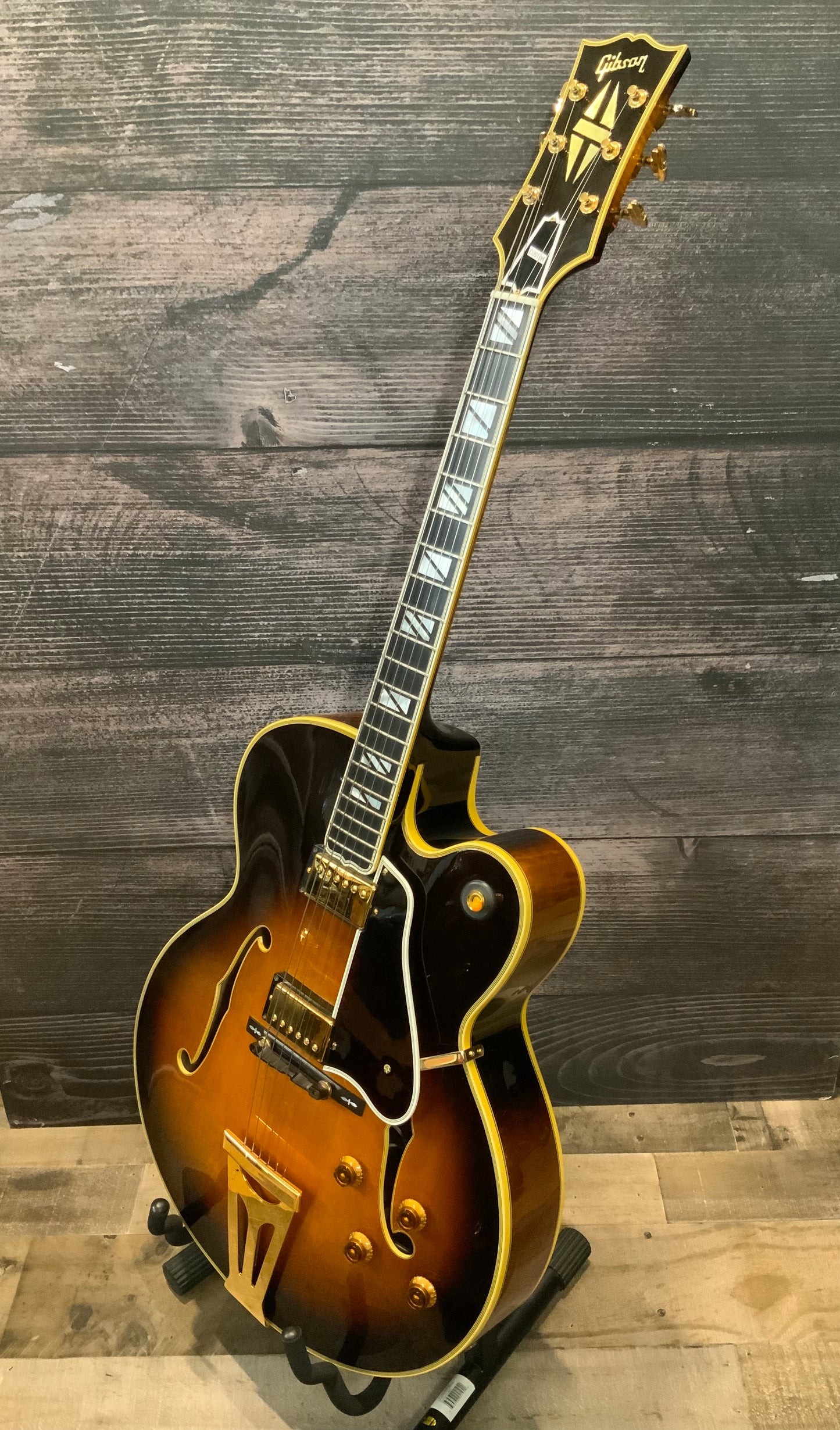 1992 Gibson Super 400 Archtop Guitar