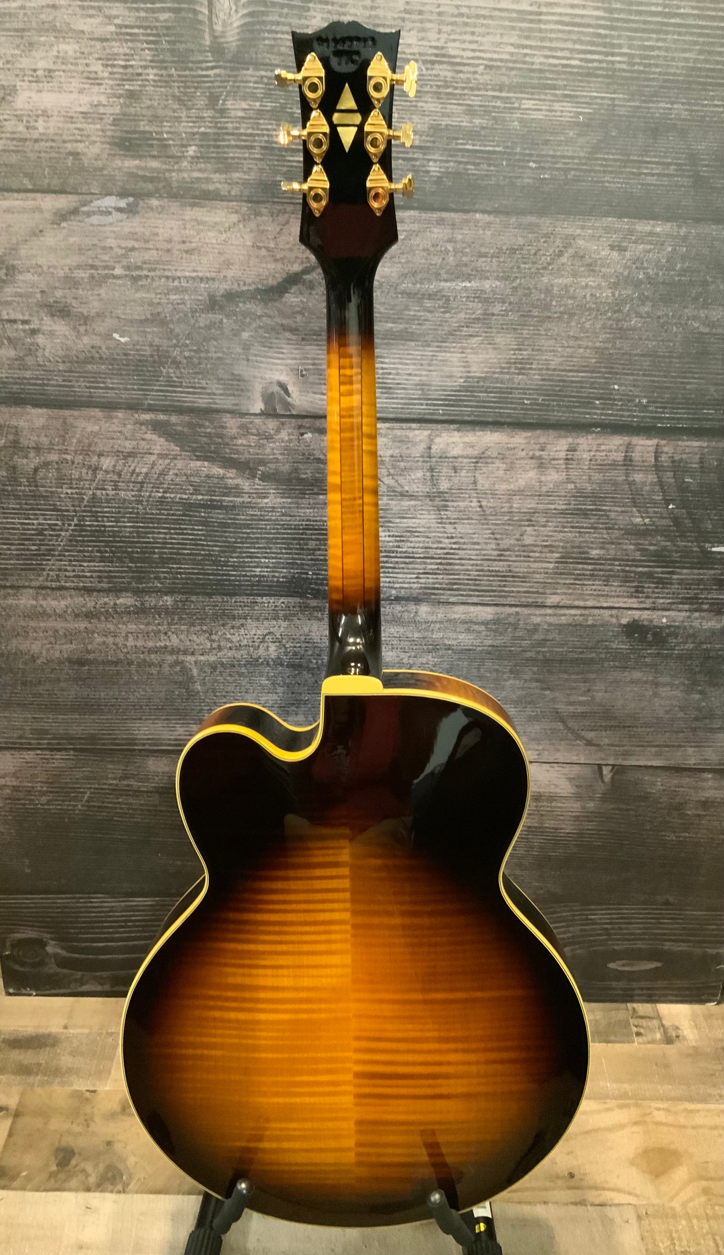 1992 Gibson Super 400 Archtop Guitar