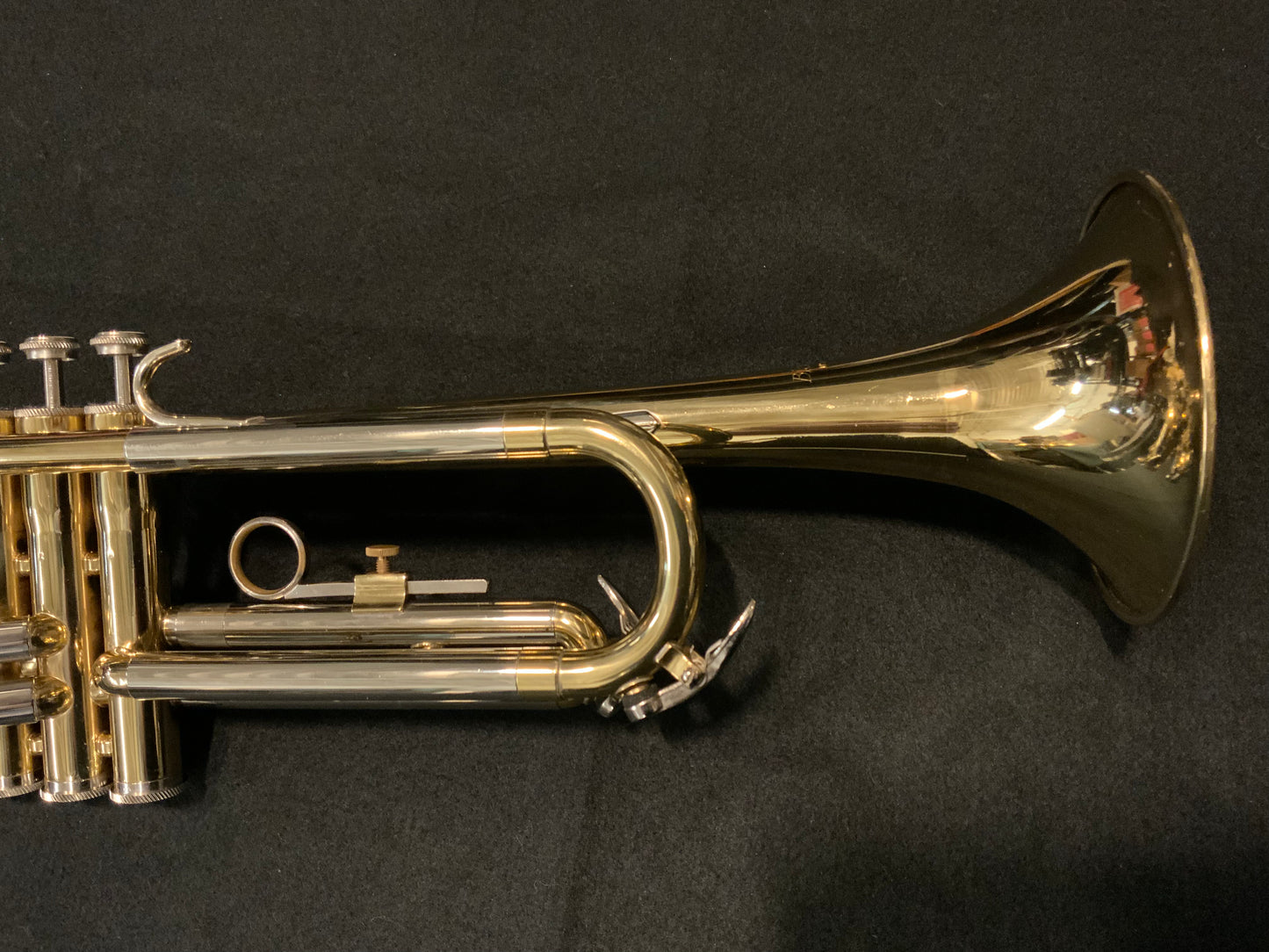 Blessing B-125 Student Model Bb Trumpet (used, very good condition)