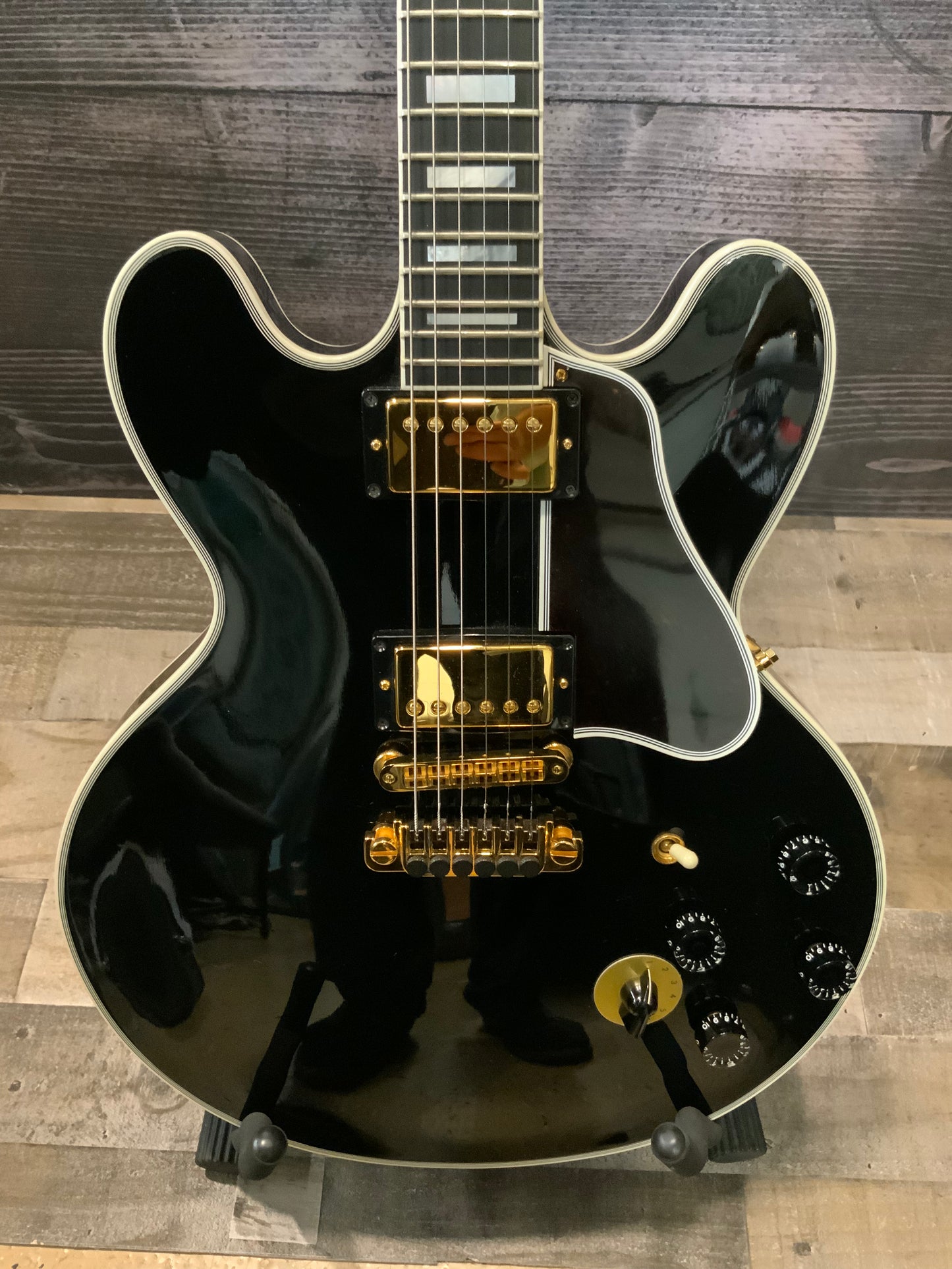 Gibson B.B. King Signature Lucille Electric Guitar (used, very good condition)