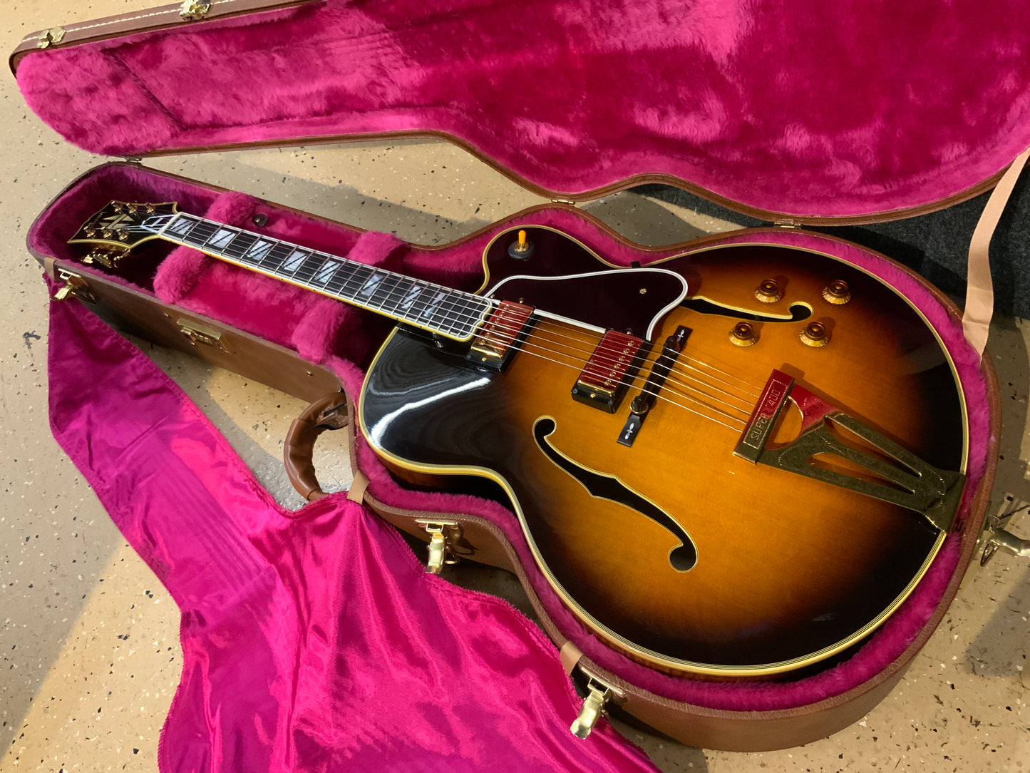 1992 Gibson Super 400 Archtop Guitar