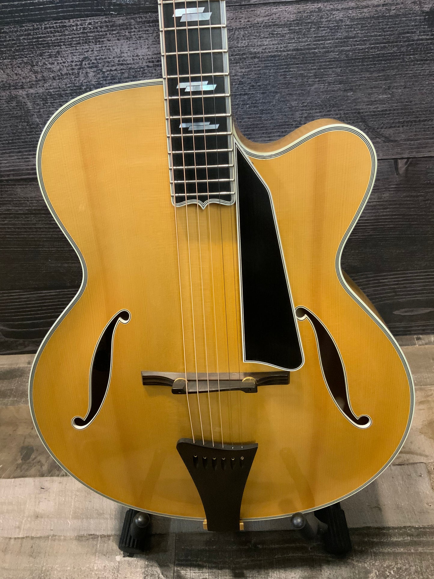 Collings AT-17 Archtop Guitar (used, excellent condition, 1992)