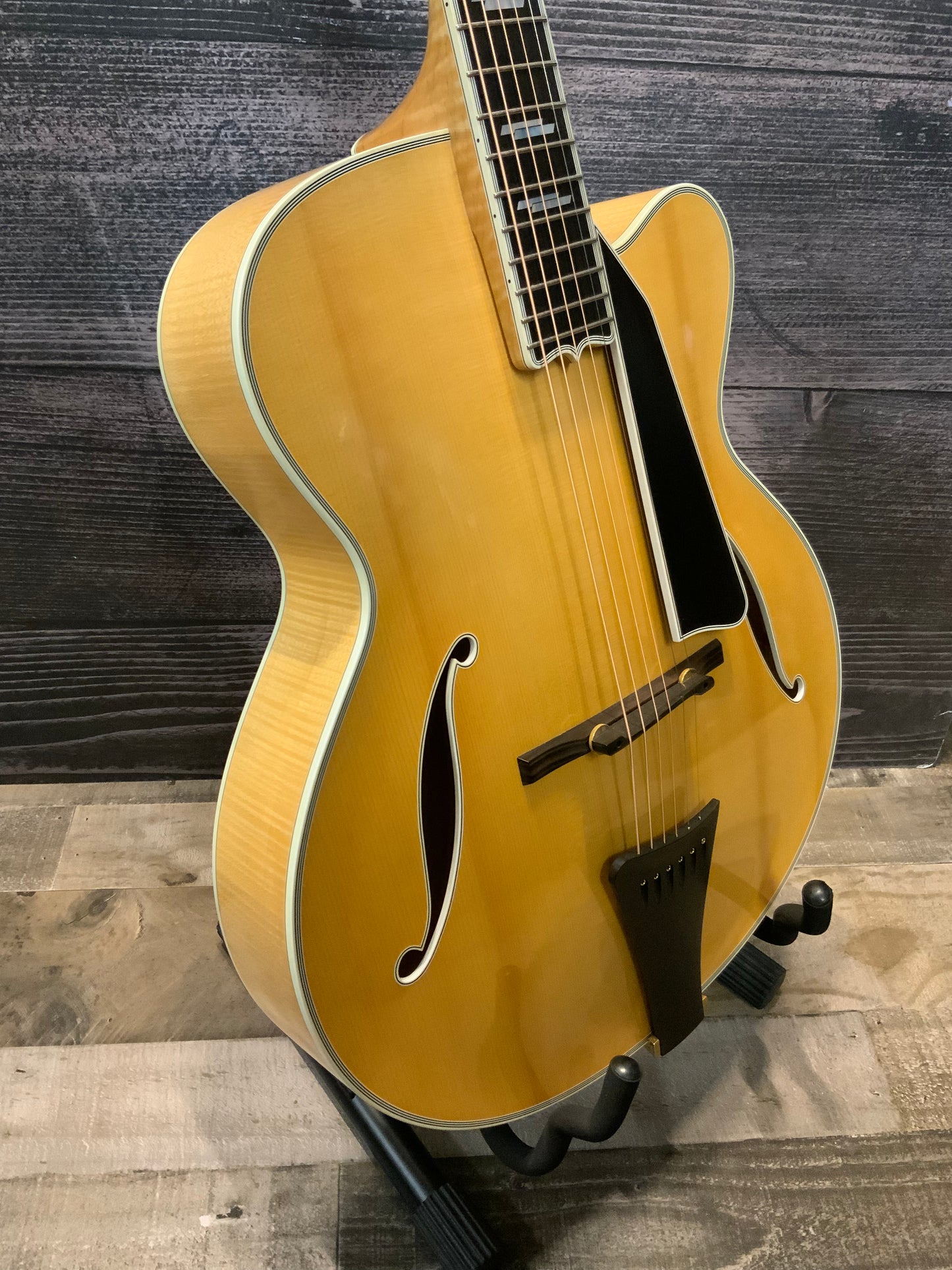 Collings AT-17 Archtop Guitar (used, excellent condition, 1992)