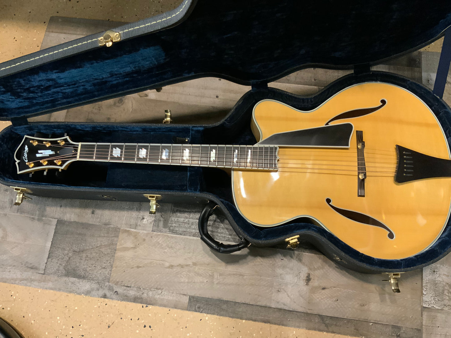 Collings AT-17 Archtop Guitar (used, excellent condition, 1992)