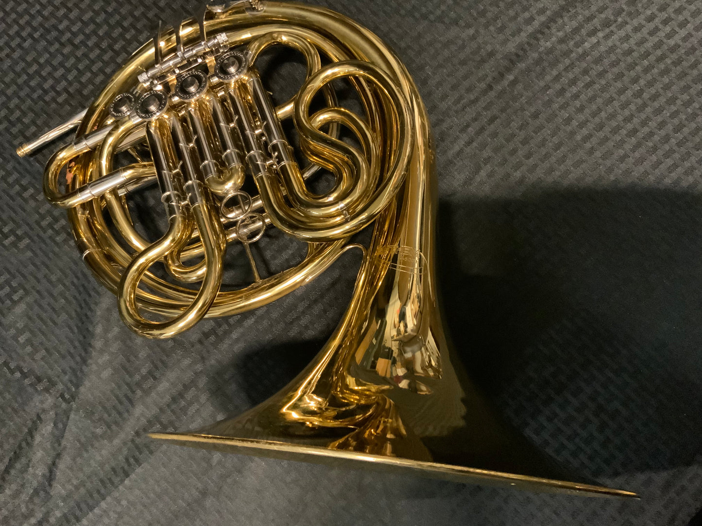 Anthem A-5000 Double French Horn (used, good condition)