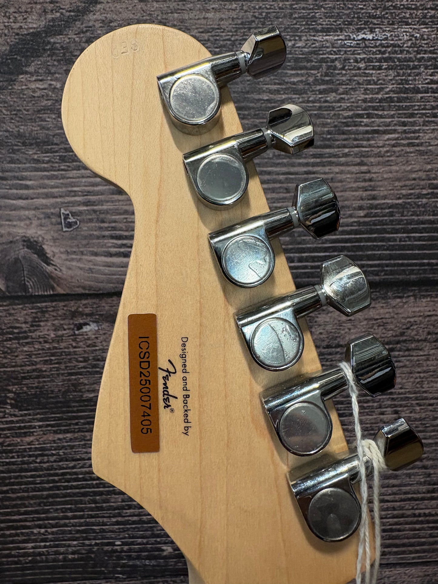 Squier Sonic Stratocaster - Fiesta Red (near mint factory 2nd)