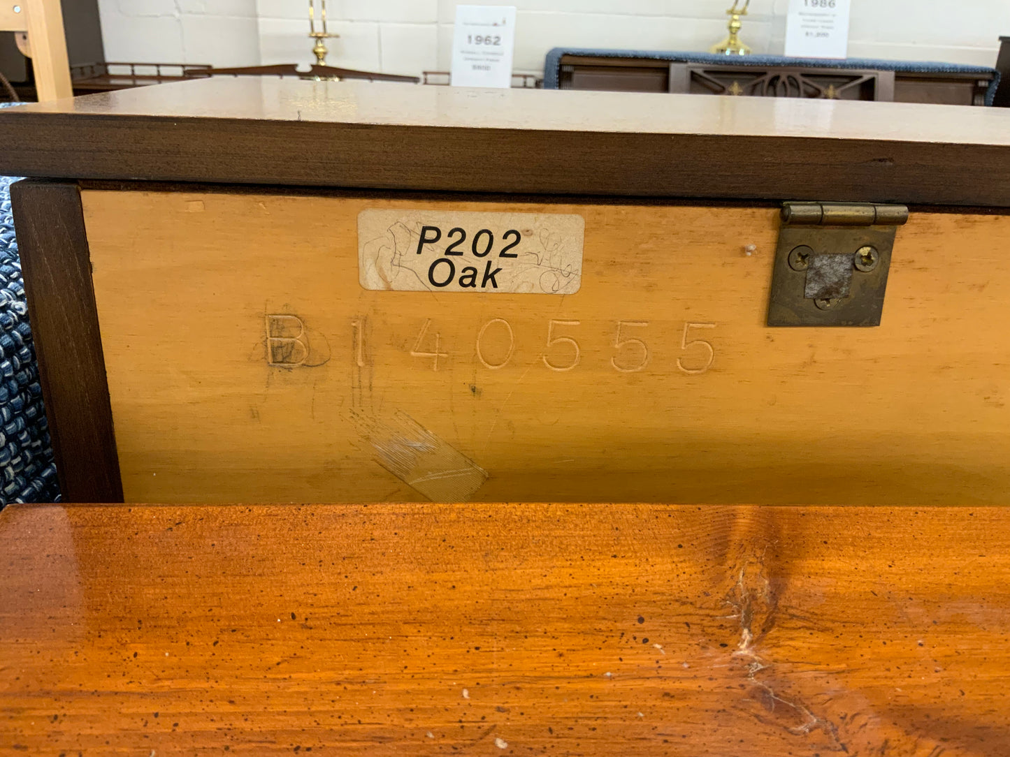 Yamaha P202 Oak Upright Piano - 1972