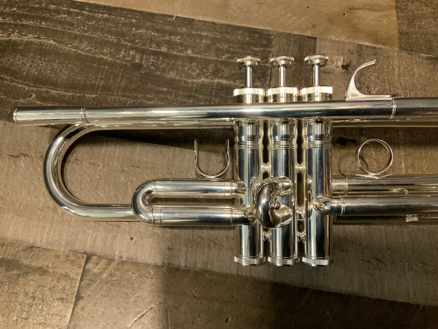 Blessing 1660 Silver Plated Bb Trumpet (used, near mint excellent condition)