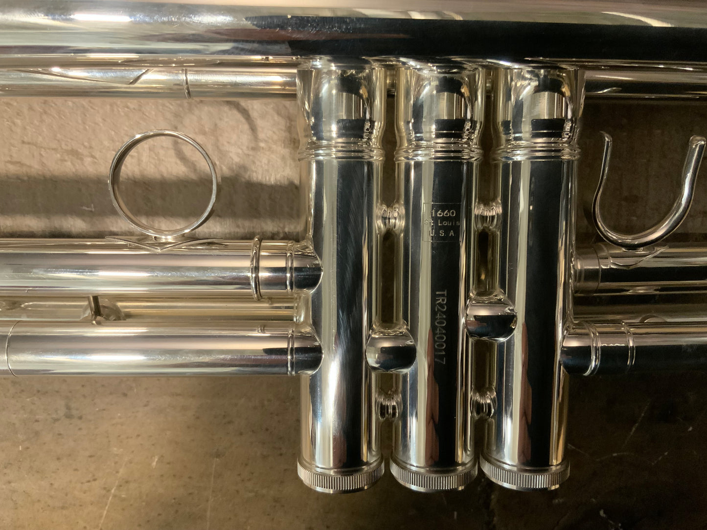 Blessing 1660 Silver Plated Bb Trumpet (used, near mint excellent condition)