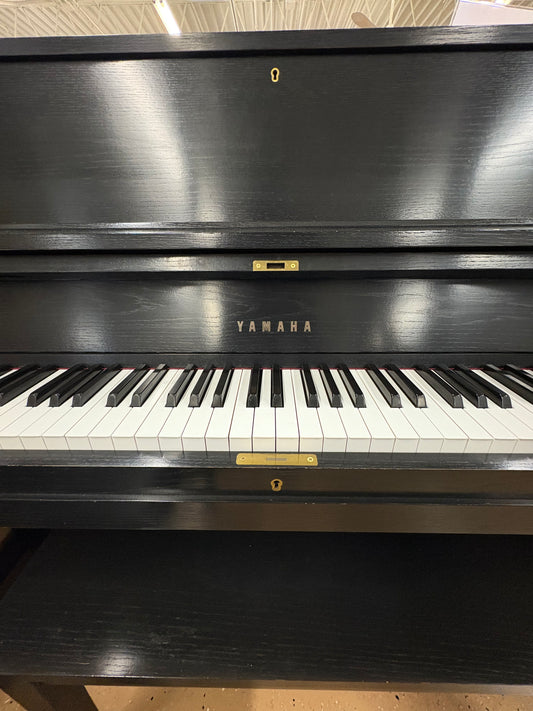 1996 Yamaha P22 Upright Piano