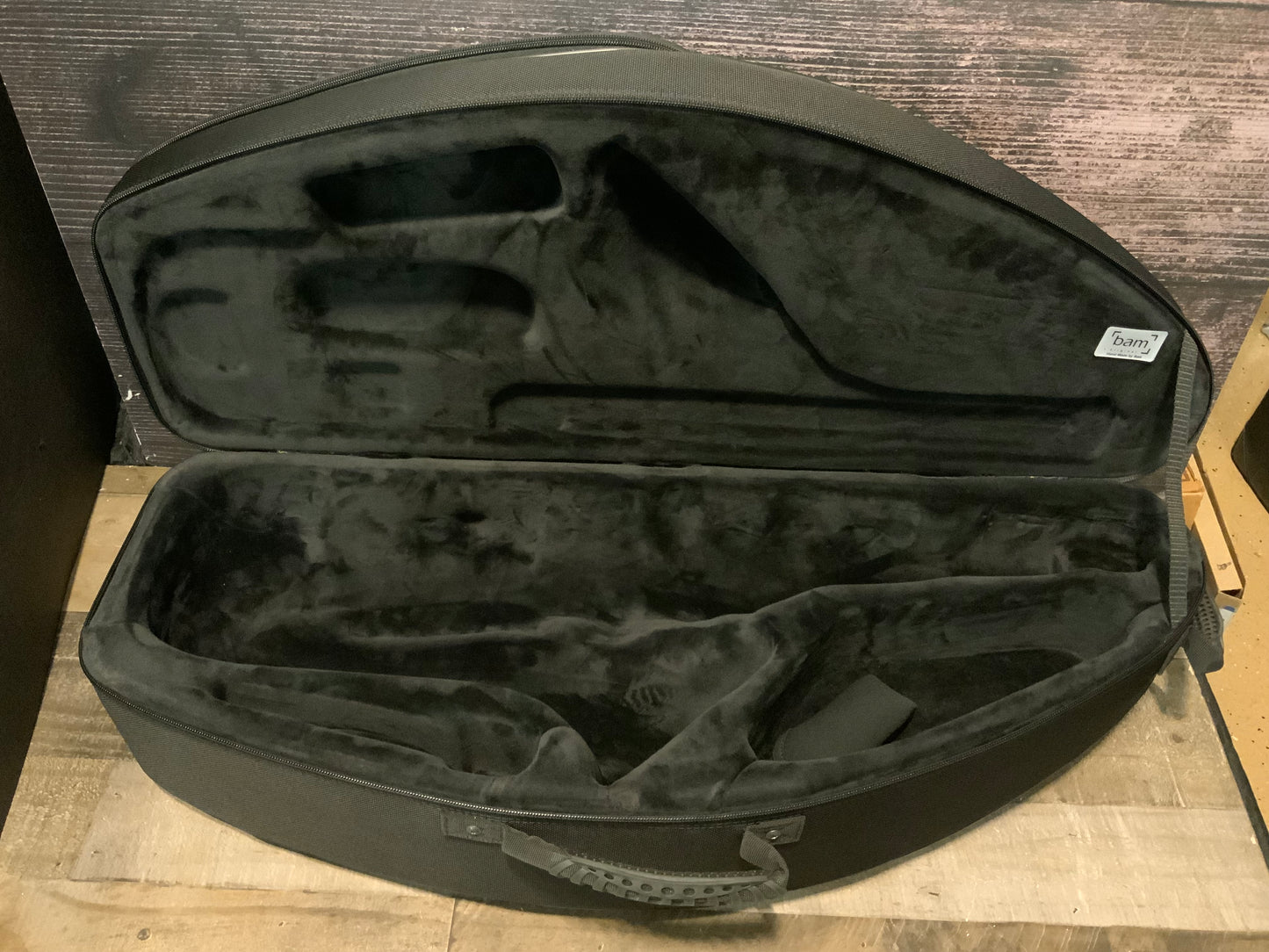 BAM Trekking Tenor Saxophone Case TREK3022SC (used, very good condition)