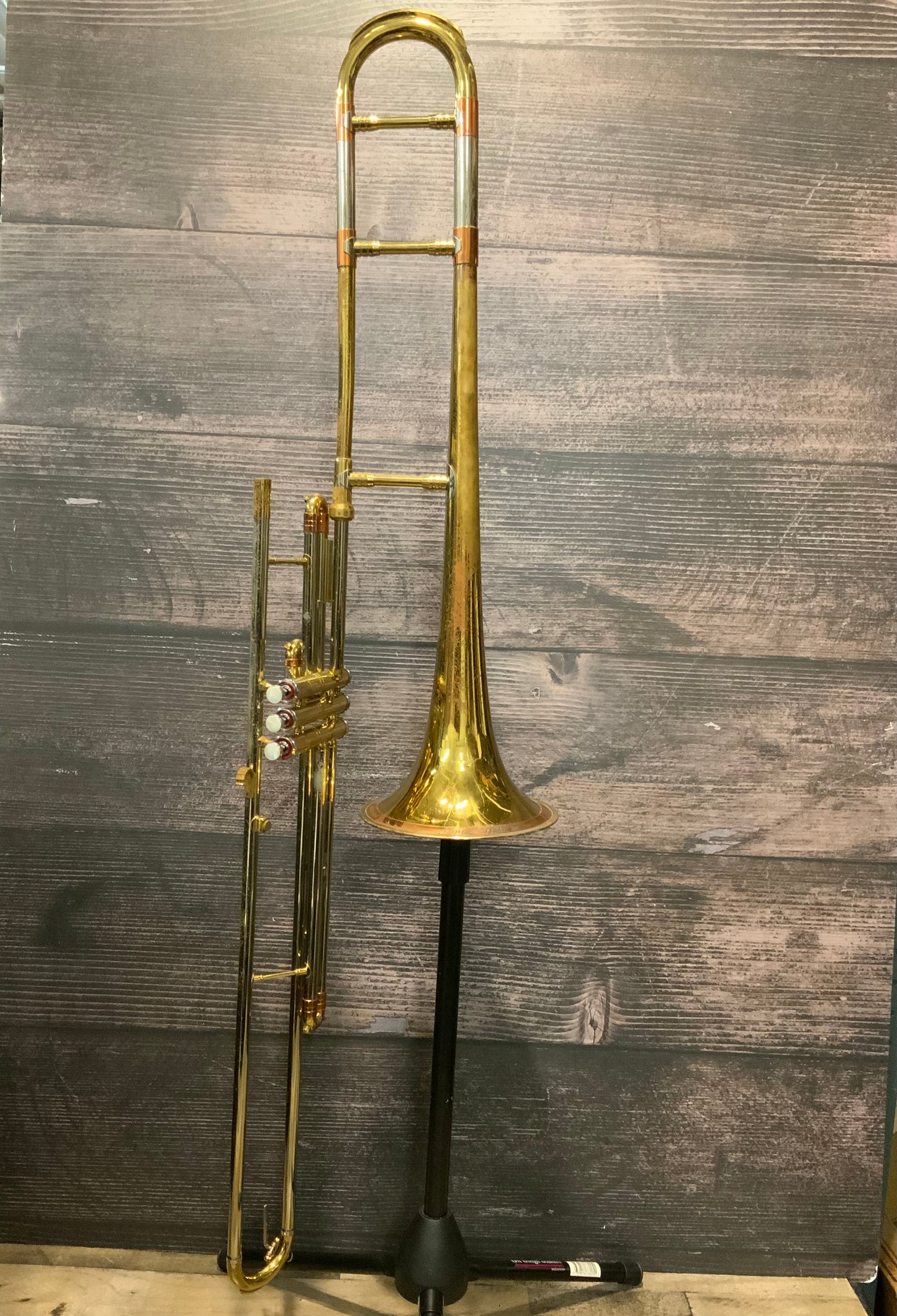 Getzen Super Deluxe Valve Trombone (vintage, good condition)