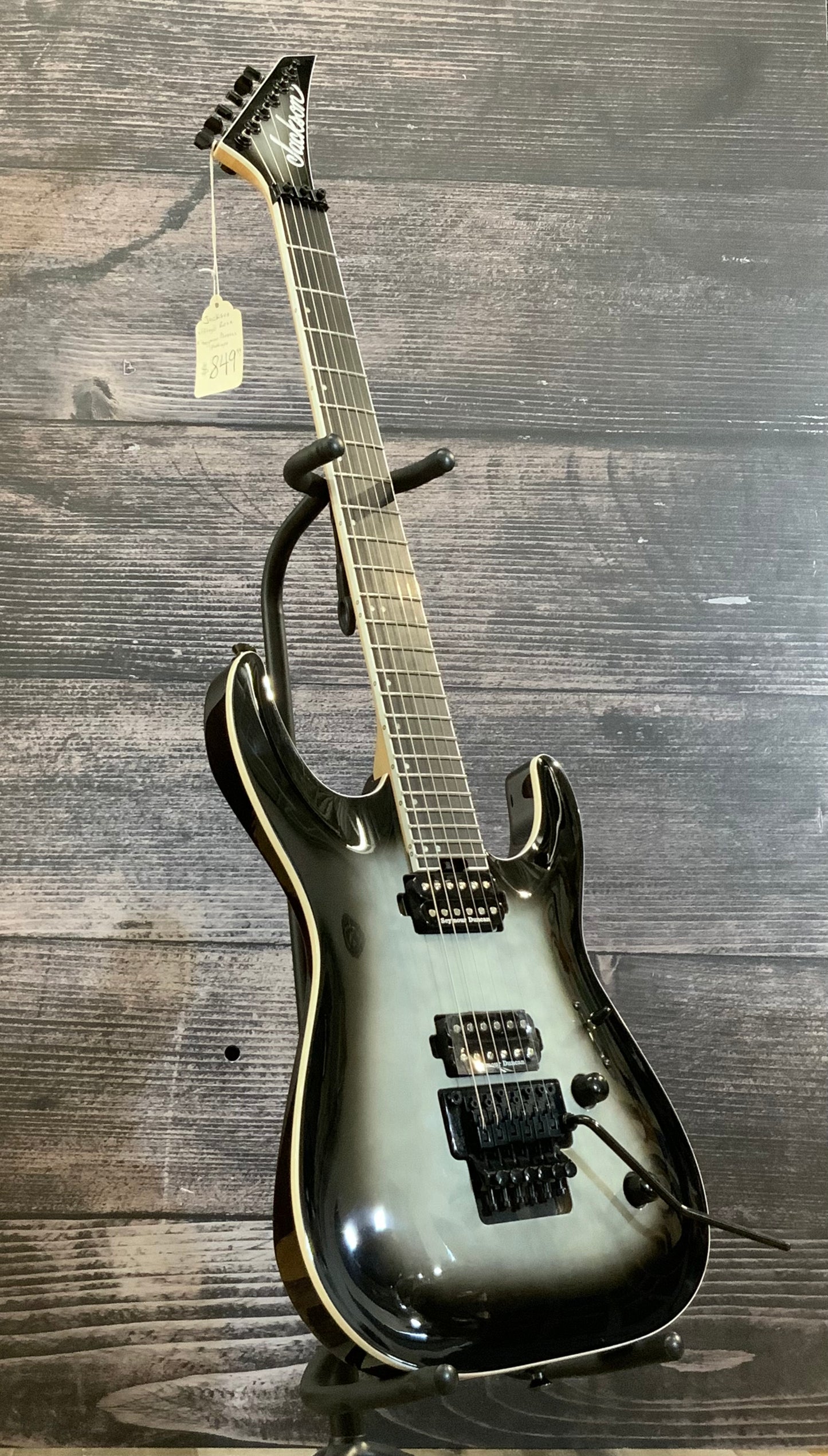 Jackson w/Floyd Rose (used, excellent condition)