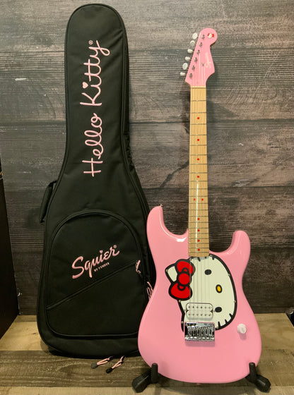 Squier Hello Kitty Stratocaster - Pink Finish