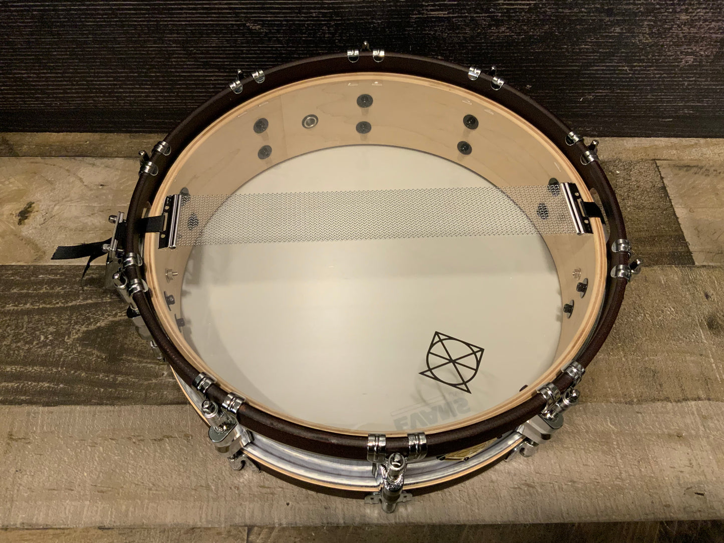 Dixon Classic Sub Zero White 3.5”x14” Maple Hoop Snare Drum PDSCL354SWM