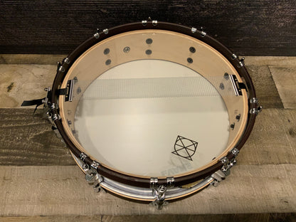 Dixon Classic Sub Zero White 3.5”x14” Maple Hoop Snare Drum PDSCL354SWM