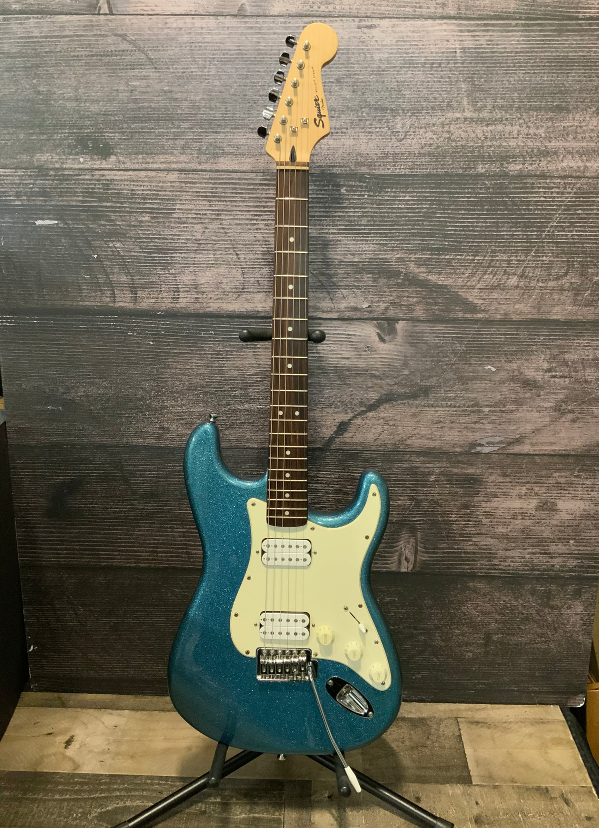 Squier Bullet Strat - Blue Sparkle (used, good condition)