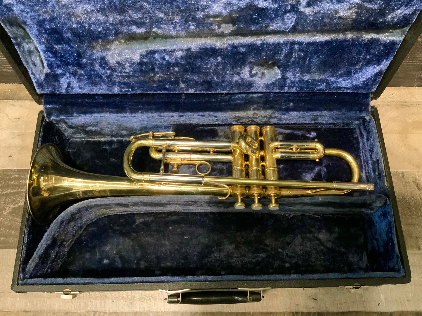 Besson 2-20 Bb Trumpet (used, good condition)