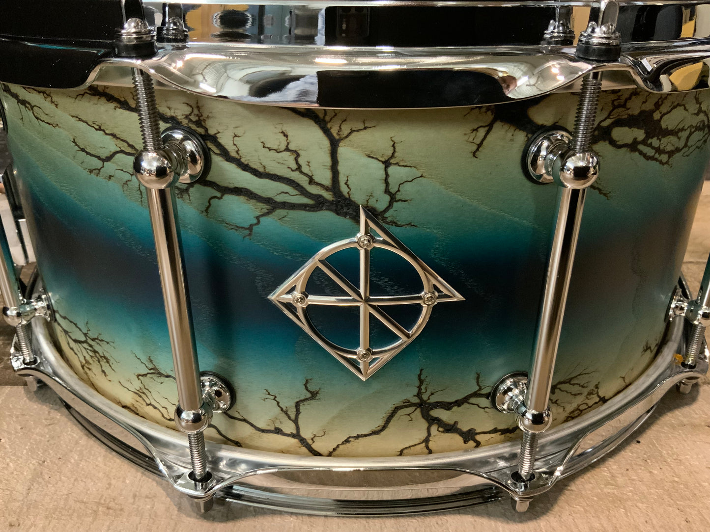 Dixon Artisan Ash Enchanted Electric Blue Burst 6.5” x 14” Snare PDSAN654EA