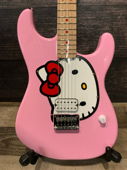 Squier Hello Kitty Stratocaster - Pink Finish