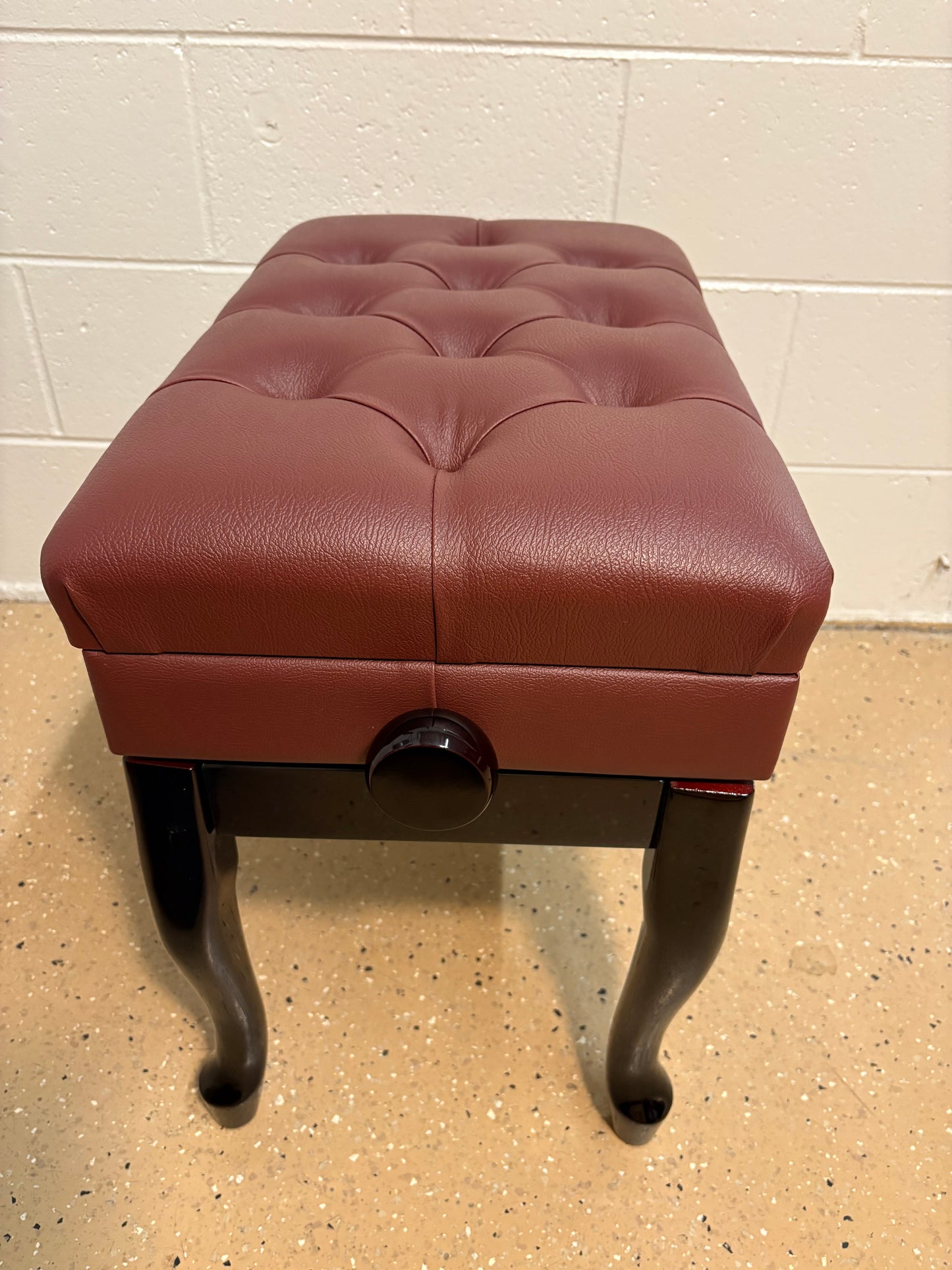 Artist Piano Bench with French Legs