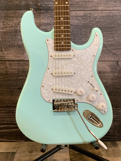Nashville Guitar Works Strat style electric guitar LIGHT BLUE