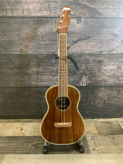 Fender Montecito Tenor Ukulele (used-near mint factory 2nd)