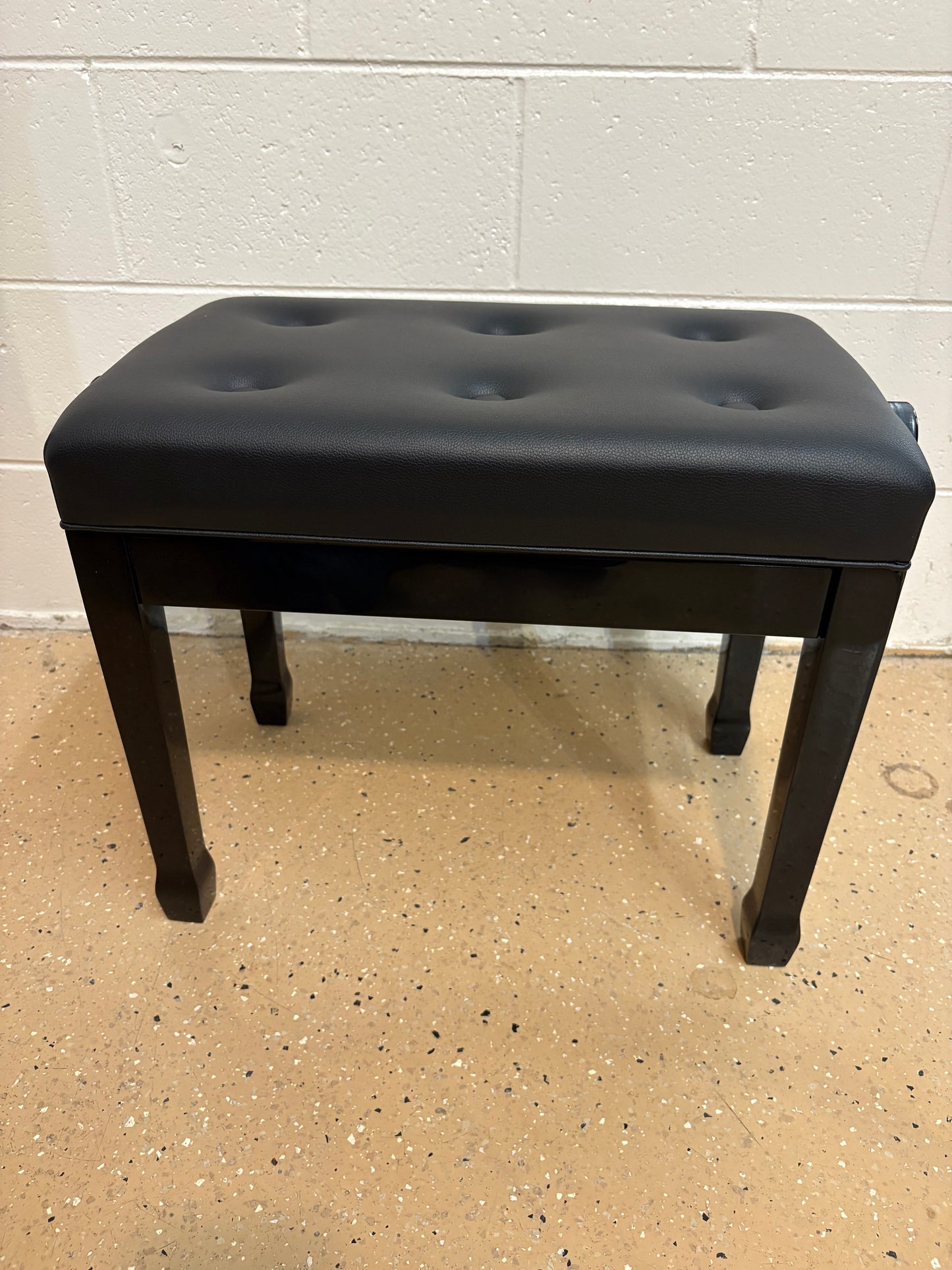 New Artist Piano Bench
