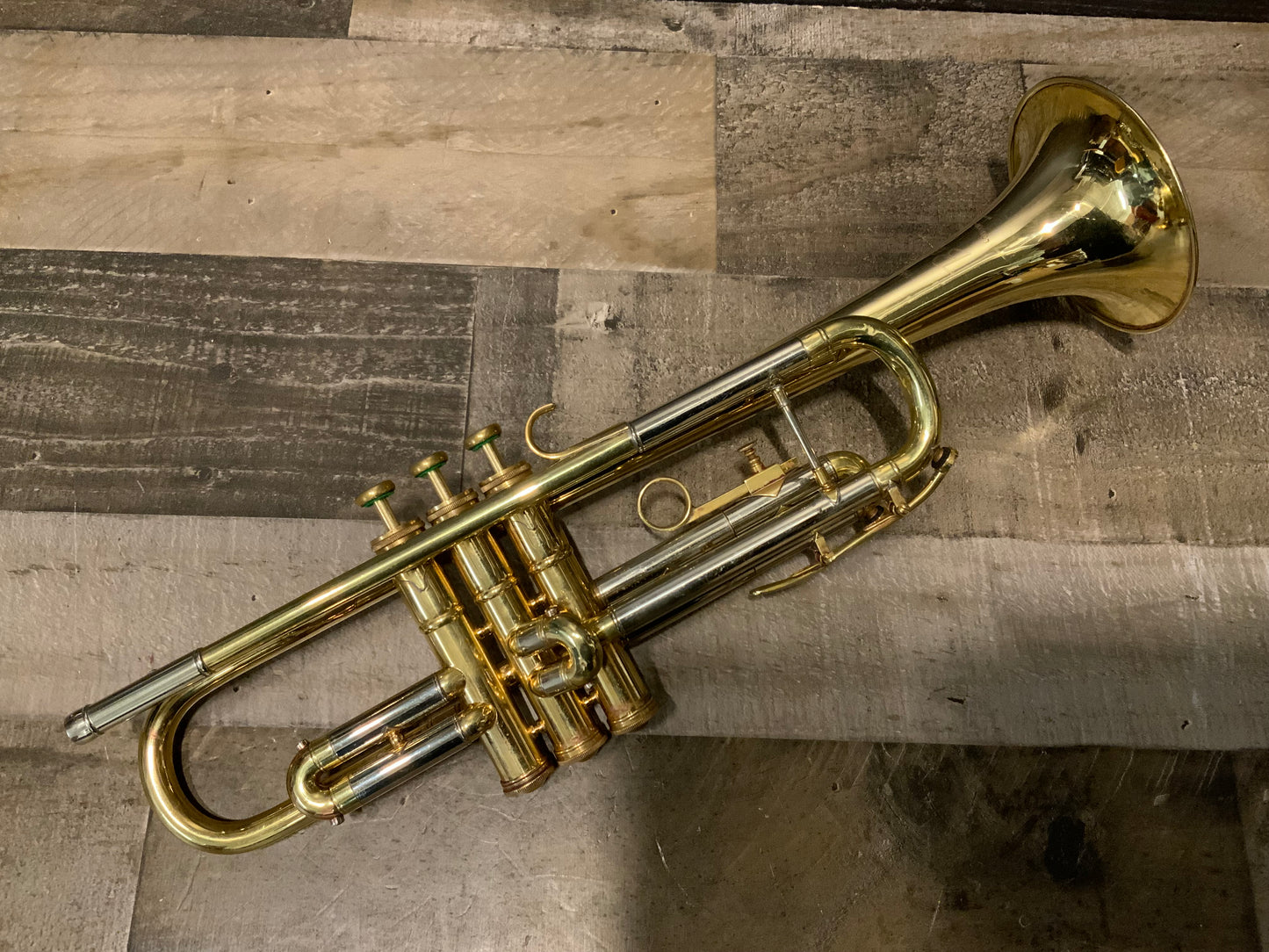 Besson 2-20 Bb Trumpet (used, good condition)