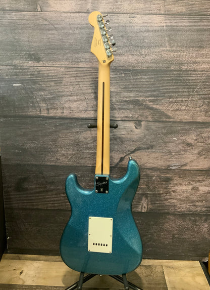 Squier Bullet Strat - Blue Sparkle (used, good condition)