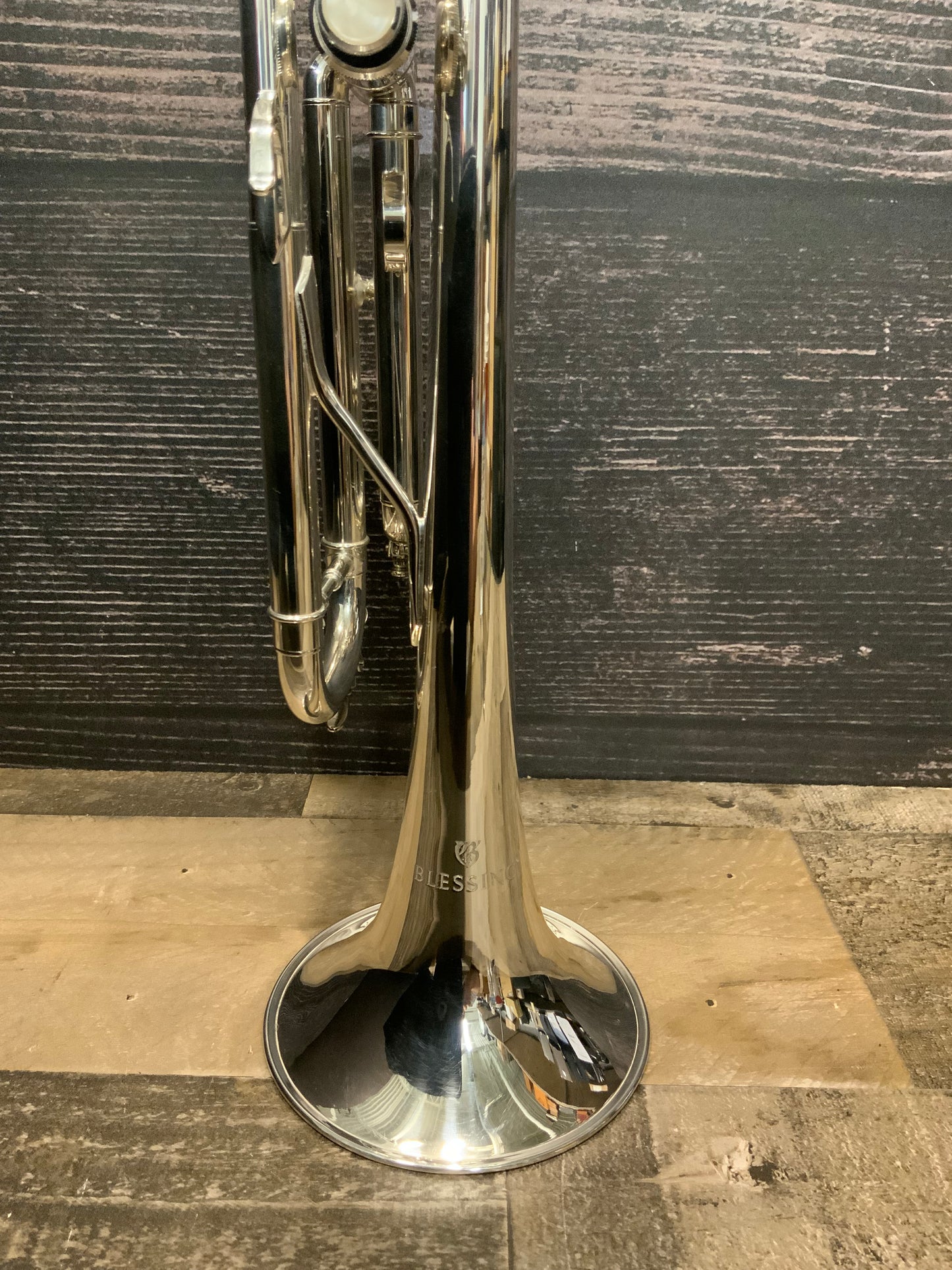 Blessing 1660 Silver Plated Bb Trumpet (used, near mint excellent condition)
