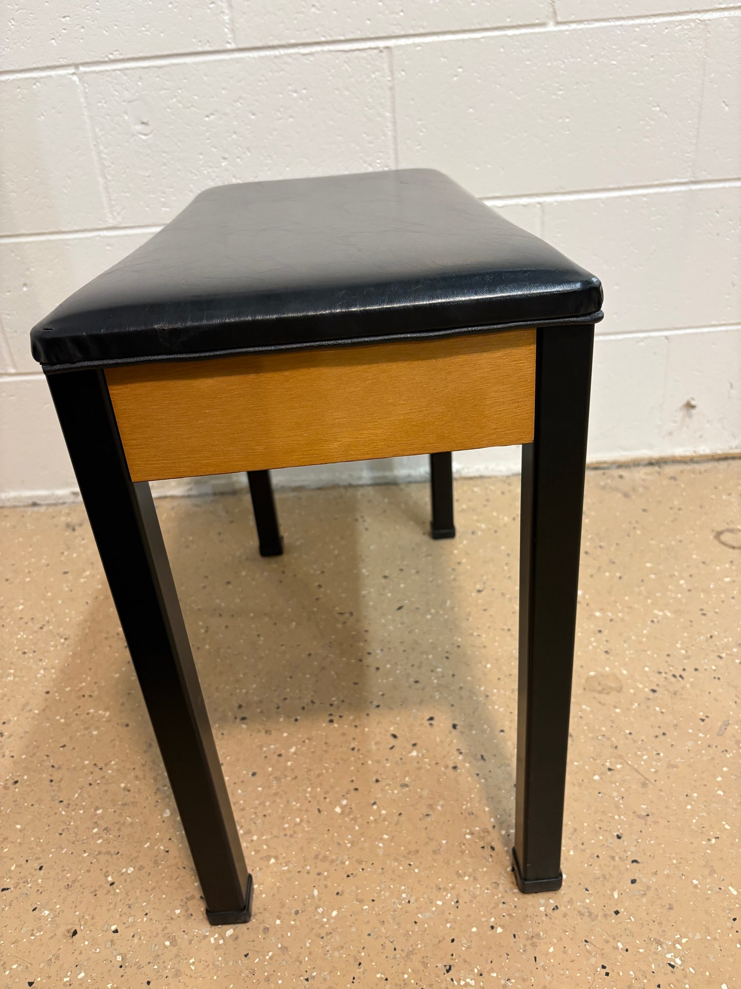 Used Piano Bench