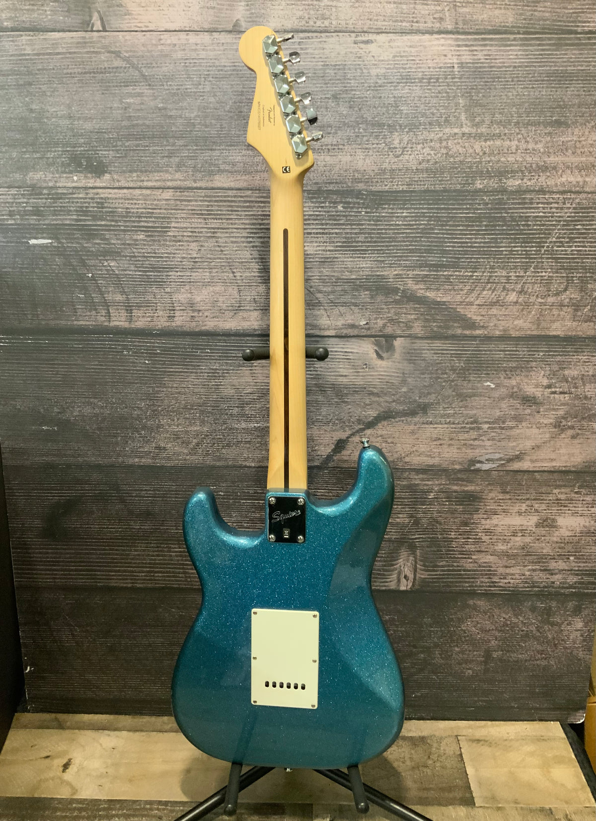 Squier Bullet Strat - Blue Sparkle (used, good condition)