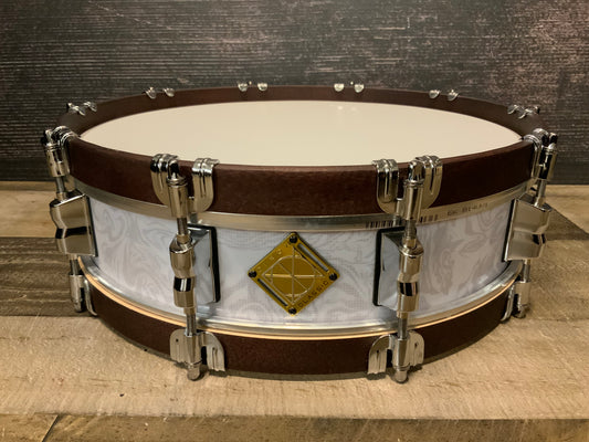 Dixon Classic Sub Zero White 3.5”x14” Maple Hoop Snare Drum PDSCL354SWM