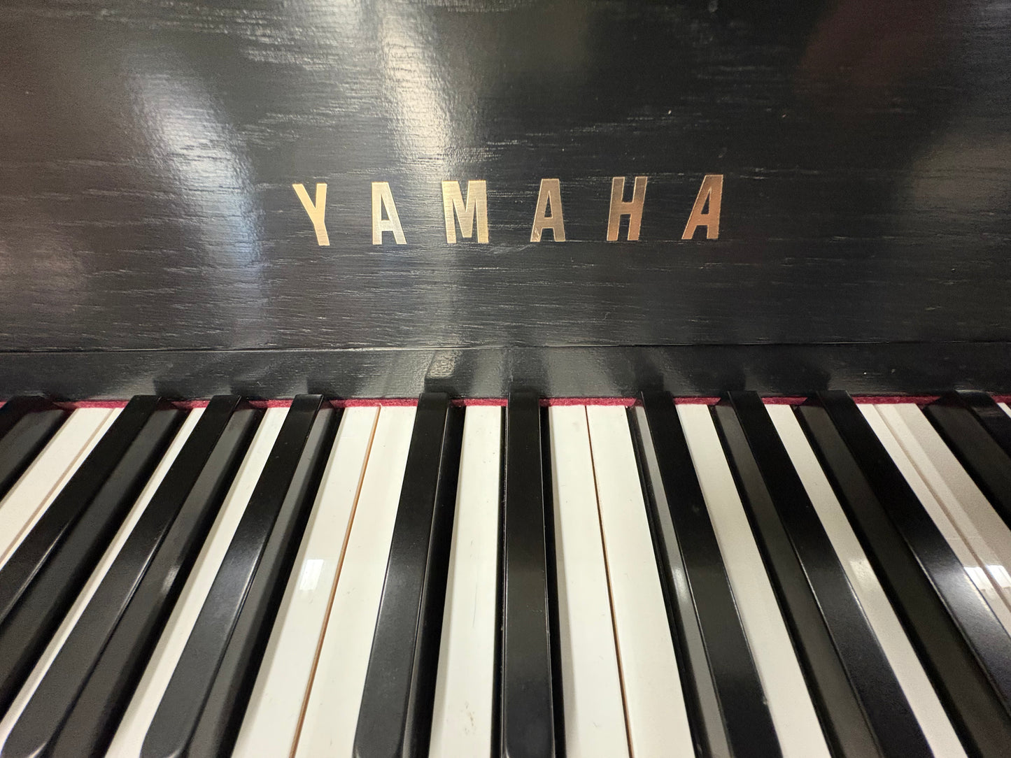1996 Yamaha P22 Upright Piano