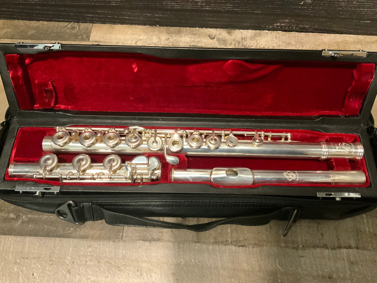 Gemeinhardt 33SB Open-Hole Professional Silver Flute (used, very good condition)