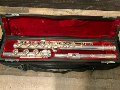 Gemeinhardt 33SB Open-Hole Professional Silver Flute (used, very good condition)