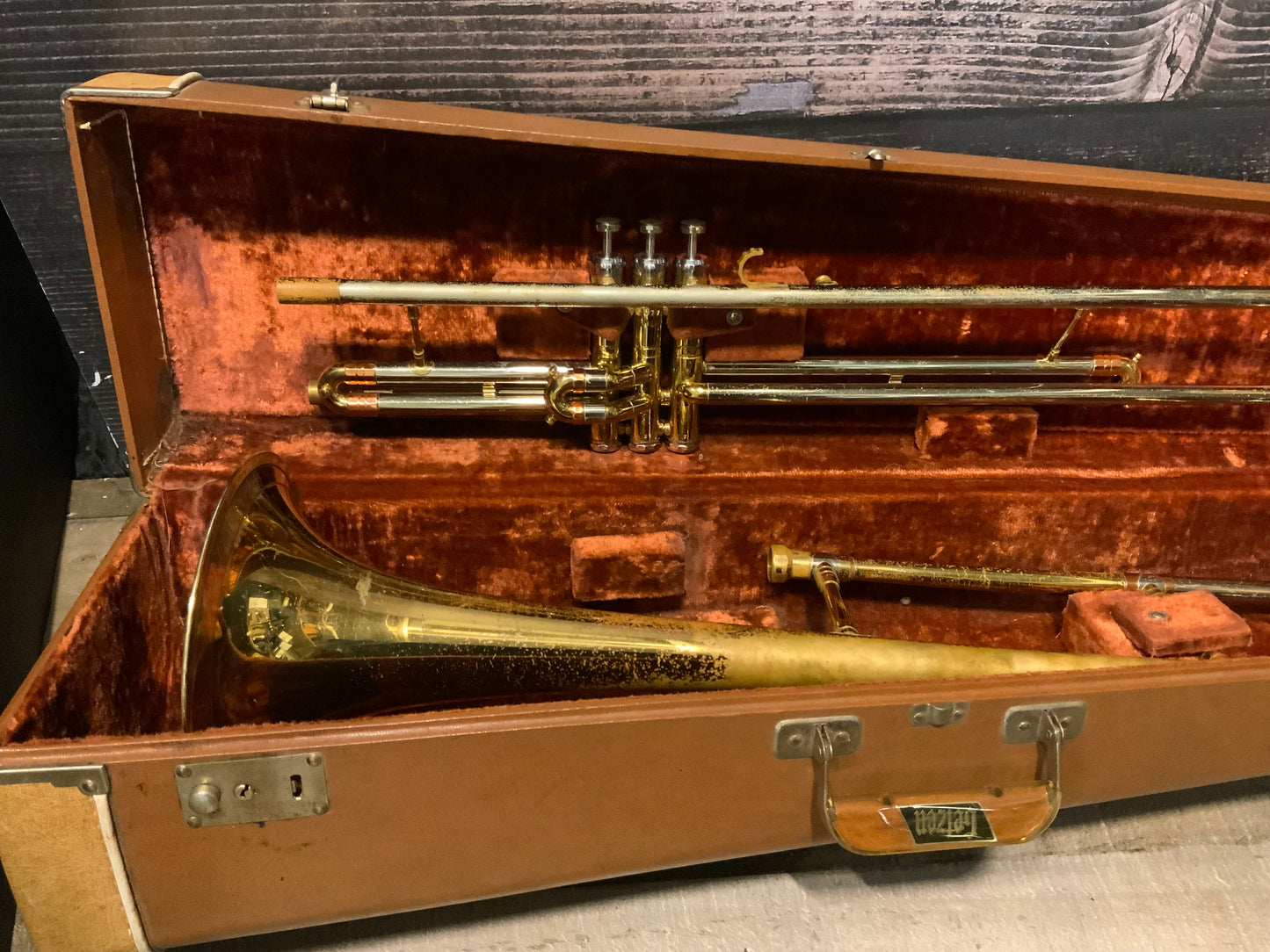 Getzen Super Deluxe Valve Trombone (vintage, good condition)