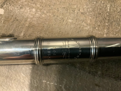 Armstrong 104 Student Model Flute (used, very good condition)