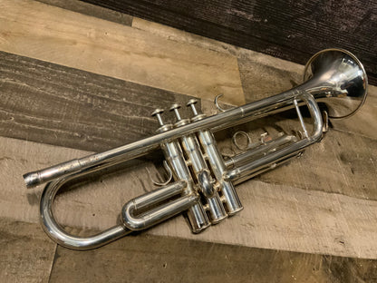 Yamaha YTR2335 Silver Plated Trumpet (used, good condition)
