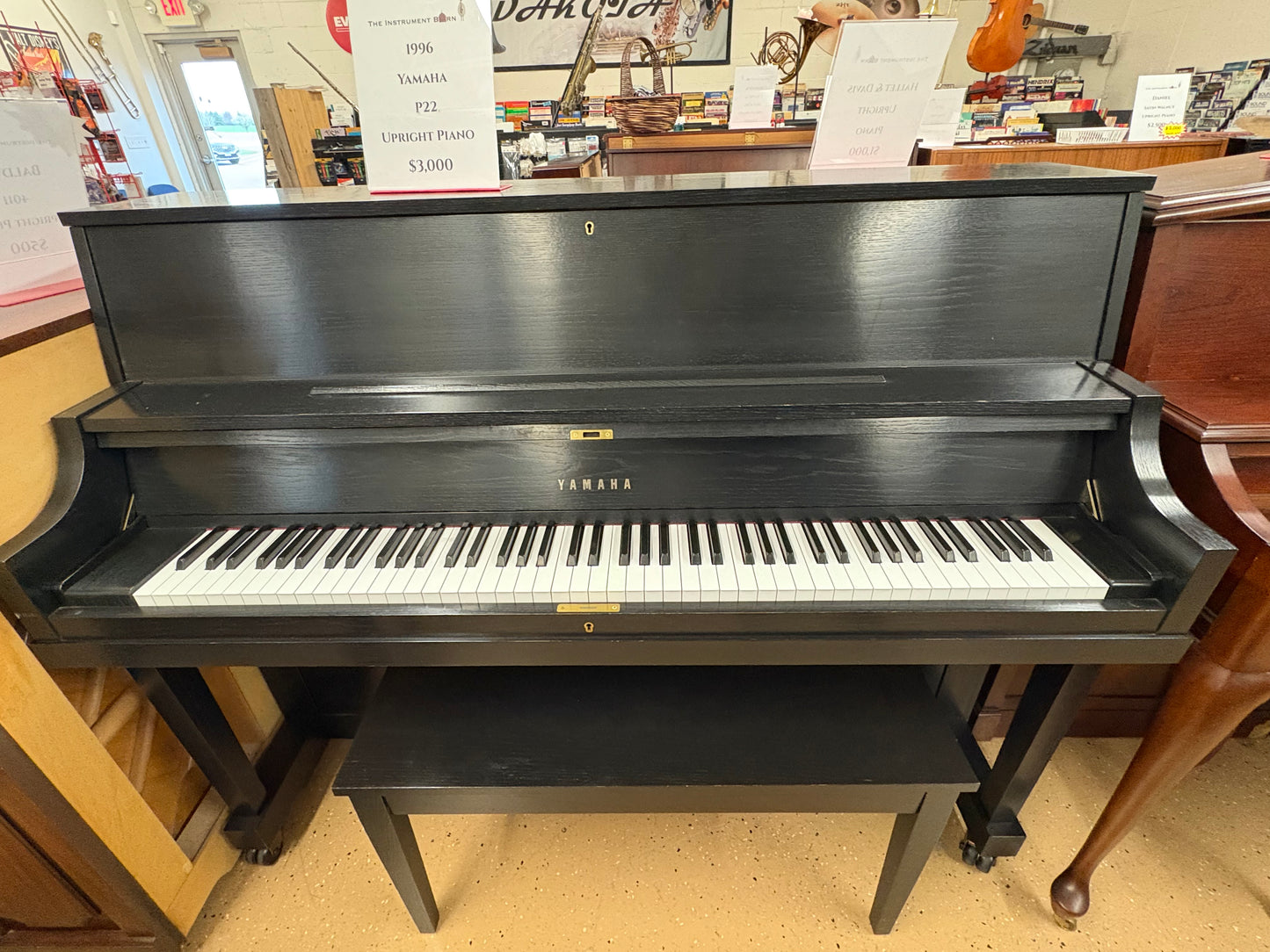 1996 Yamaha P22 Upright Piano
