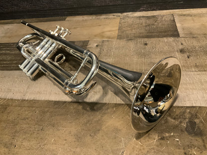 Blessing 1660 Silver Plated Bb Trumpet (used, near mint excellent condition)