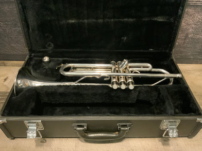 Yamaha YTR2335 Silver Plated Trumpet (used, good condition)
