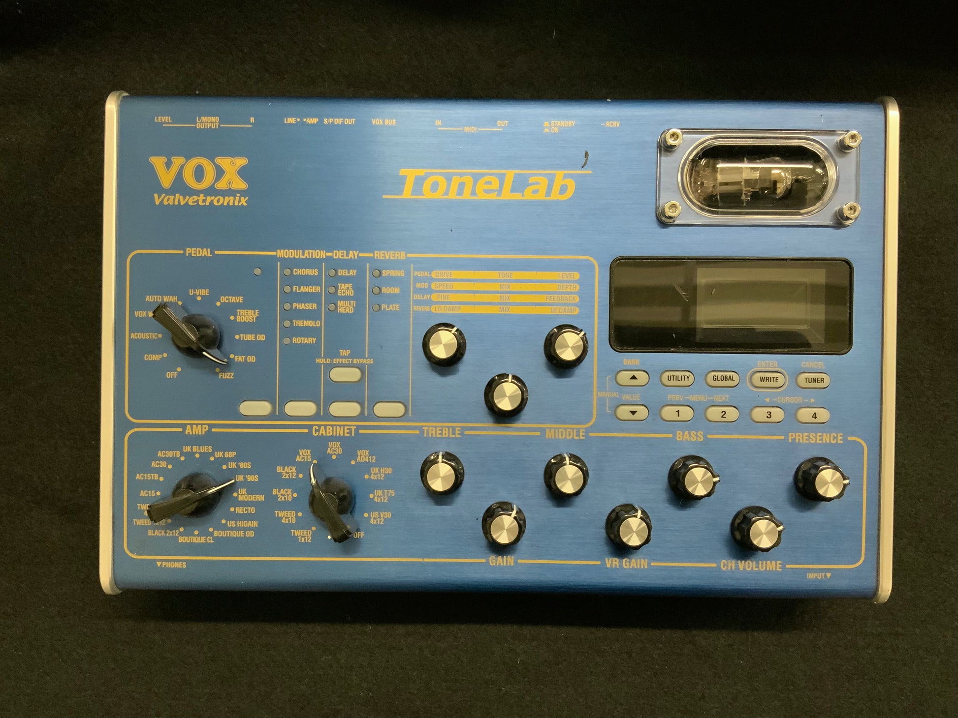 Vox Valvetronix ToneLab with Vox VC-12 Foot Controller – The Vox Valvetronix ToneLab with Vox VC-12 Foot Controller – The