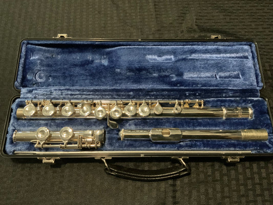 Selmer Student Model Flute (used, very good condition)